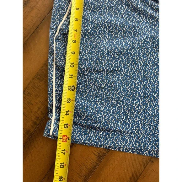 Michael Kors Men's Size 32 Blue Sea Coral Print Shorts Nautical Vacation Cruise - Picture 4 of 6